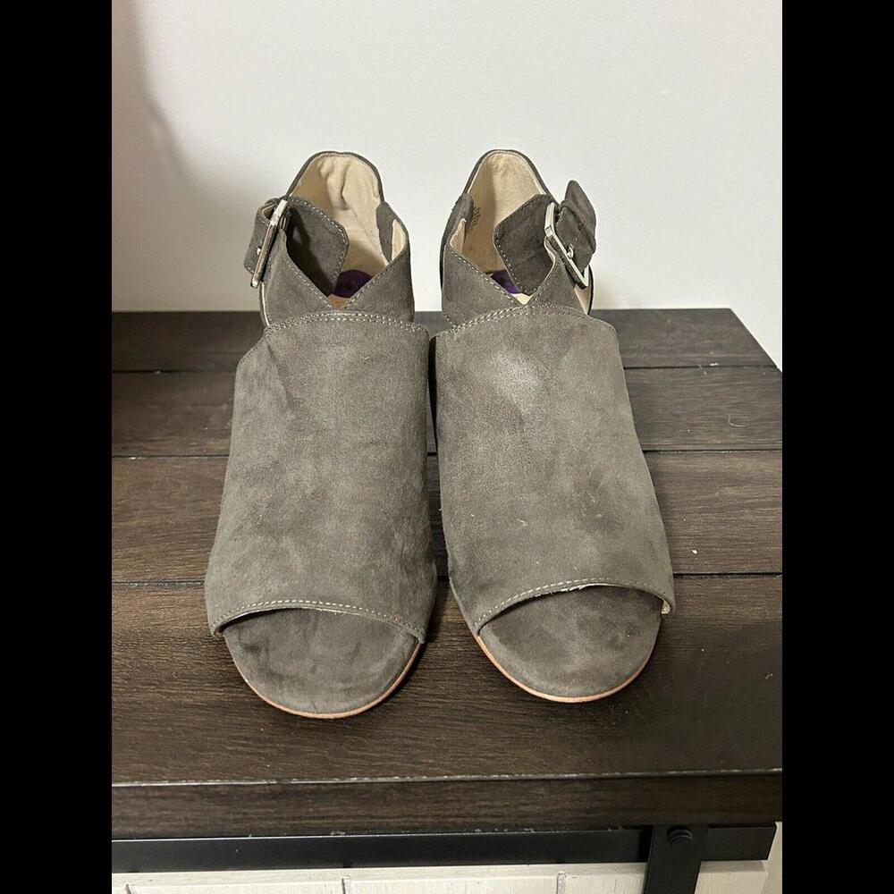 Nine West Suede Open Toe Block‎ Heel Women's Size 8.5 Taupe